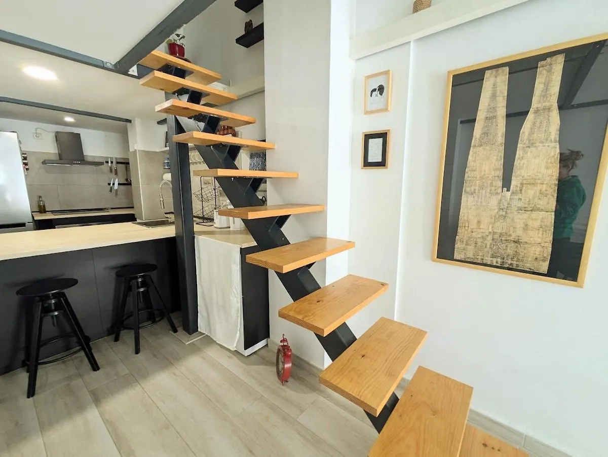Cozy Apartment In The Old Town Siviglia